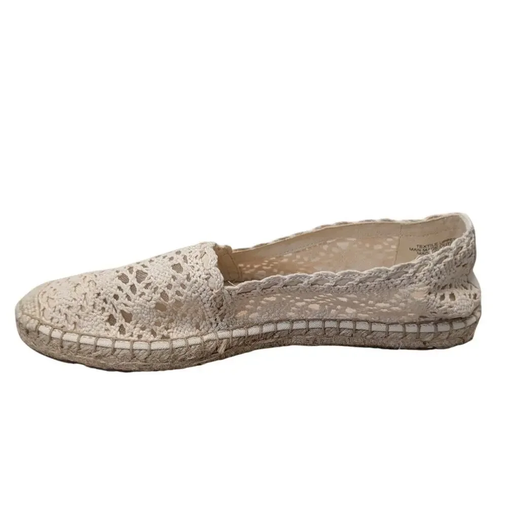 TALBOTS Izzy Espadrille Flats Shoes White Floral Honeycomb Crochet Slip On 6.5M